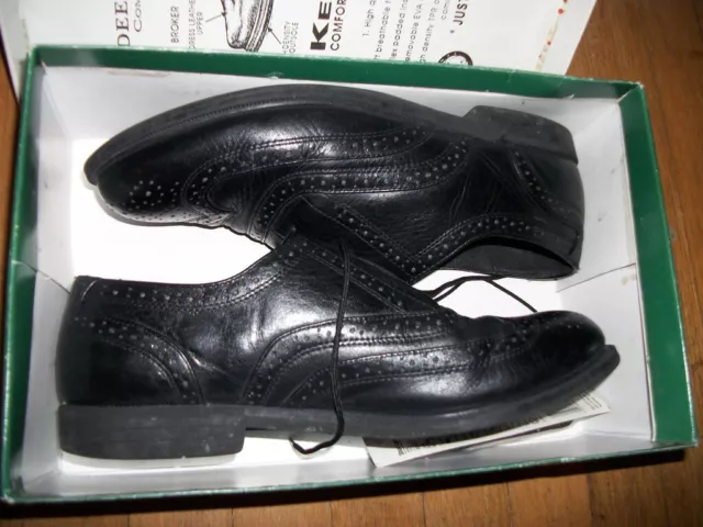 Deer Stags Mens 10M Black WINGTIPS  Dress Soes Nice Condition Soft Soles