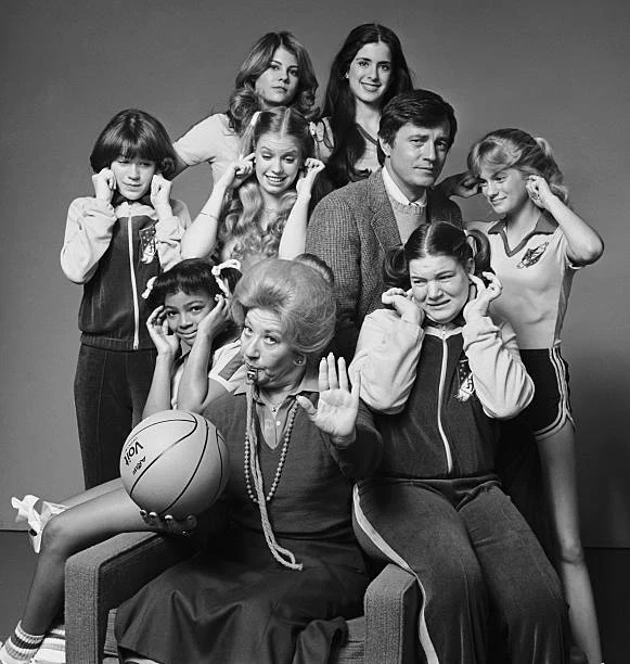 MOLLY RINGWALD AMERICAN actress OLD TV MOVIE PHOTO 4 $8.21 - PicClick CA