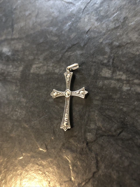 Pendentif Croix En Argent Massif Avec Marcassites - Bijou Ancien Et élégant