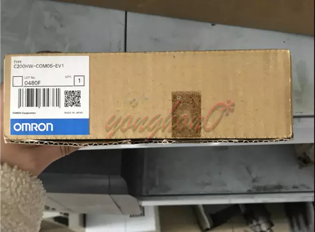 ONE New OMRON C200HW-COM05-EV1