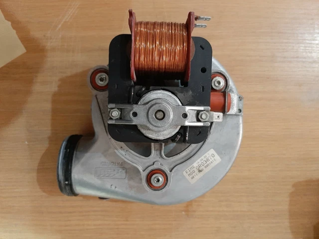 Motore Miscelatore Baxi G1/2: Ricambio Originale Per Caldaia – Nuovo - Foto 3