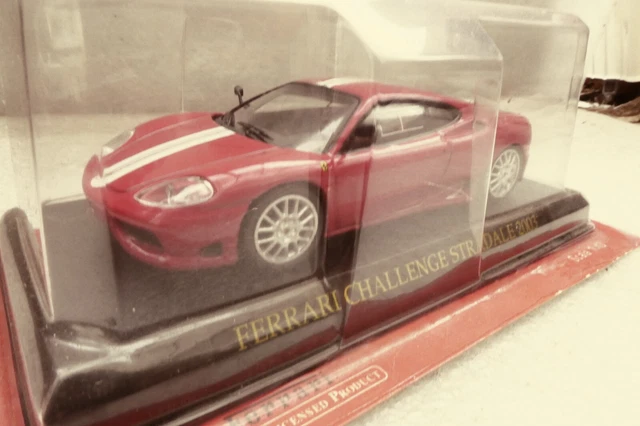 Universal Hobbies Pour Presse Ferrari Challenge Stradale 2003 Neuf En Blister
