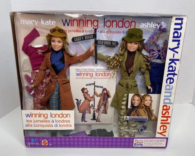 Mary-Kate and Ashley Winning London Dolls Gifts (French Variant) Olsen Twins