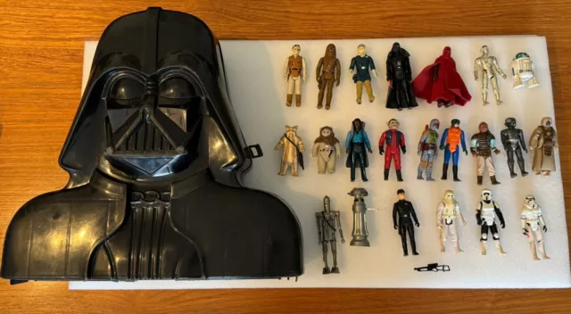 Kenner 1980 Star Wars Darth Vader Collector Storage Case With 22 Toy Figures!