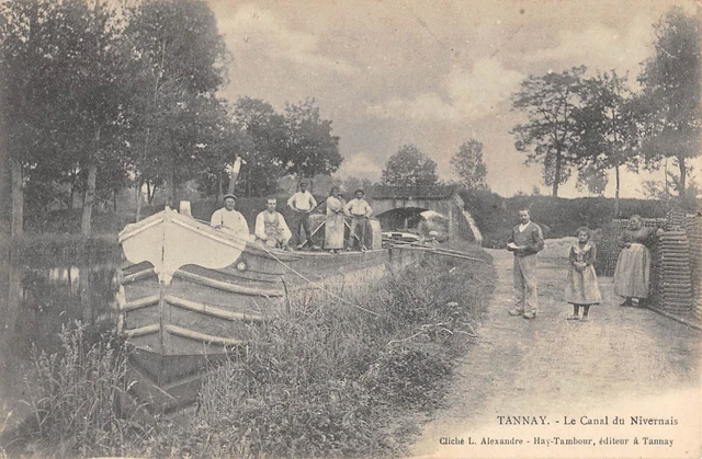 Cpa 58 Tannay / Le Canal Du Nivernais