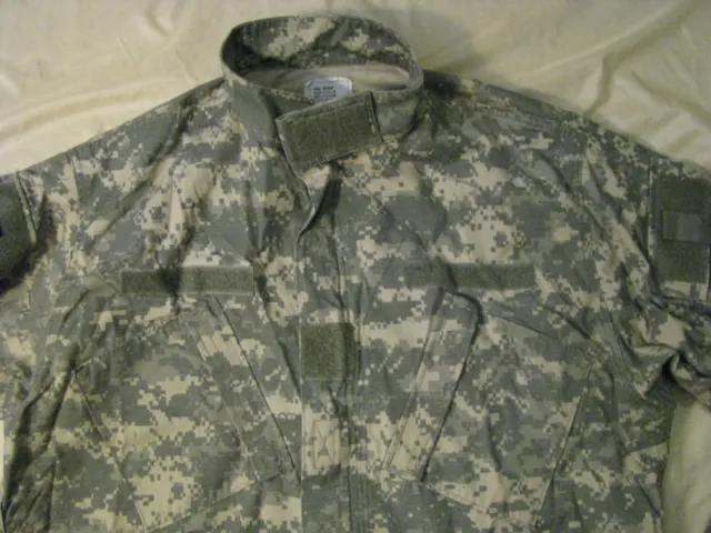 Véritable uniforme de combat militaire américain ACU armée déchirure homme de plein air randonnée L 3