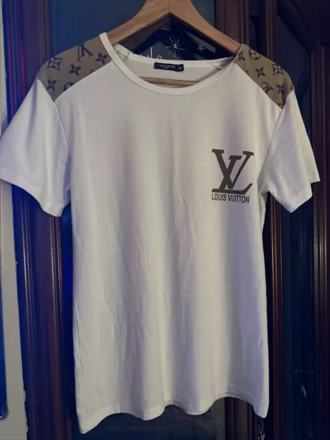 LOUIS VUITTON White Navy Monogram LV Escale Printed T-Shirt Small 2022  1A8QDI