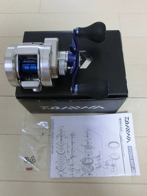 ダイワ RYOGA (リョウガ) BJ C1012PE-HW 右 USED DAIWA RYOGA BJ C1012PE-HW Right-Hand Baitcasting Reel Used