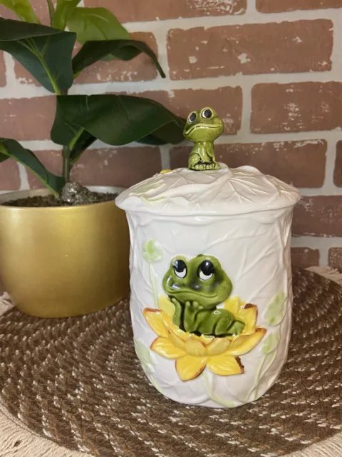 Vintage Sears Roebuck 1979 Ceramic Neil The Frog 8” W/ Lid Canister Cute Kitsch