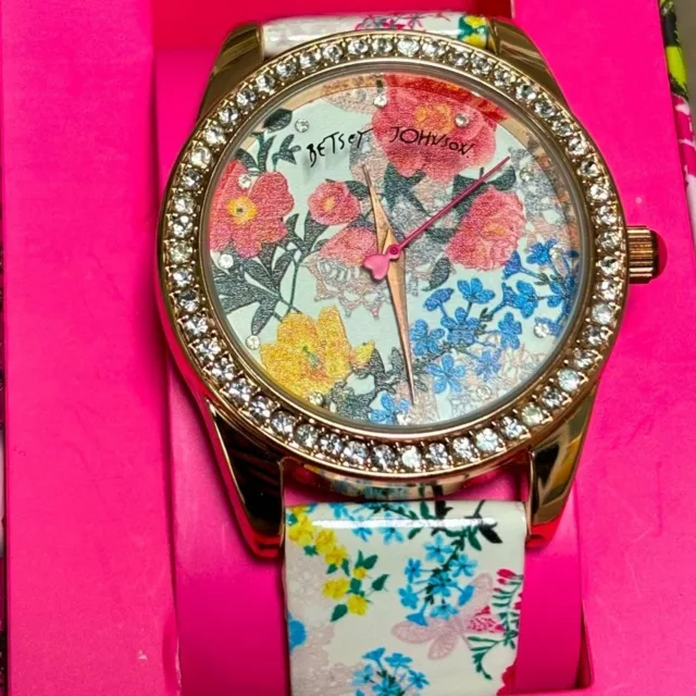 Betsey Johnson Rhinestone White Floral Women’s Feminine Wristwatch.