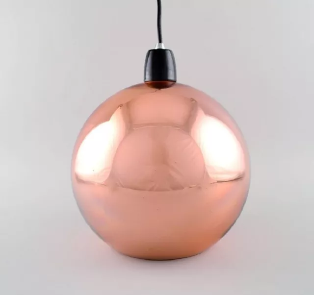 Tom Dixon (b. 1958), British designer. Round copper-colored ceiling pendant.