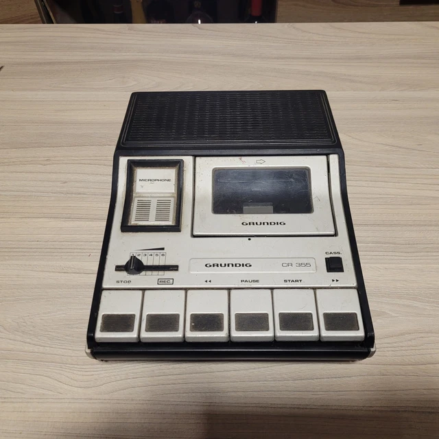 GRUNDIG cassette recorder CR 585 - Excellent état (Gebraucht) in Sion