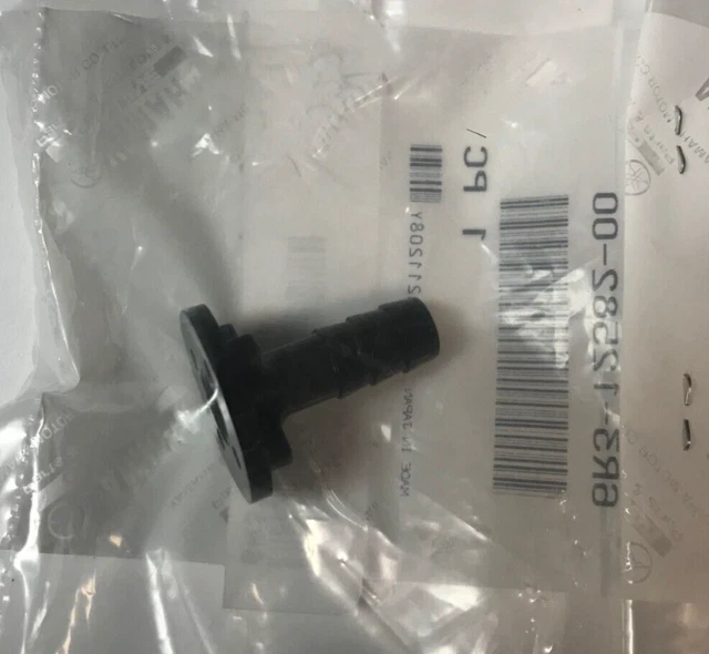 Yamaha Outboard Water Flushing Pipe Connector Hose Tail # 6R3-12582-00