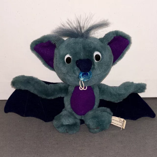 Kösen Fledermaus mit Schnuller Plüsch Kösener Spielzeug Stofftier Gothic Vintage 3