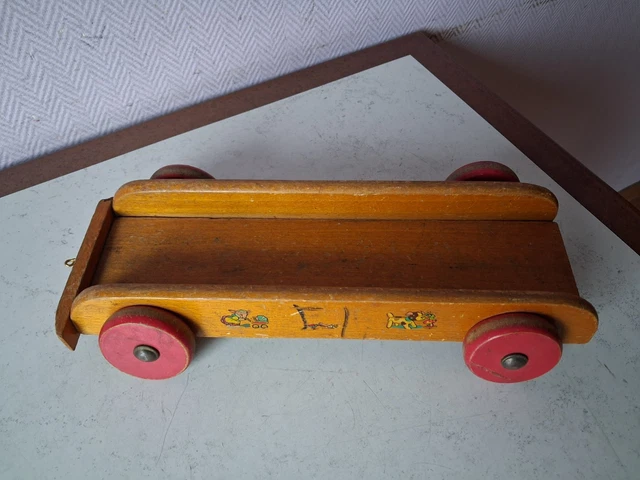 Jouet à Tirer Des Années 1950, Grand Paquebot En Bois Sur Roulettes, 39cm, France