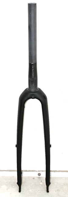Fourche Rigide Carbone CarbonEnmy – 1 1/8'' – Pour VTT 26/27.5/29 Ou Vélo Route – Noir