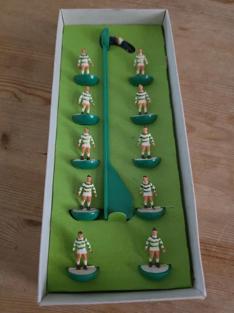 Subbuteo Football 63000 681 Germany equipe complete Allemande vintage