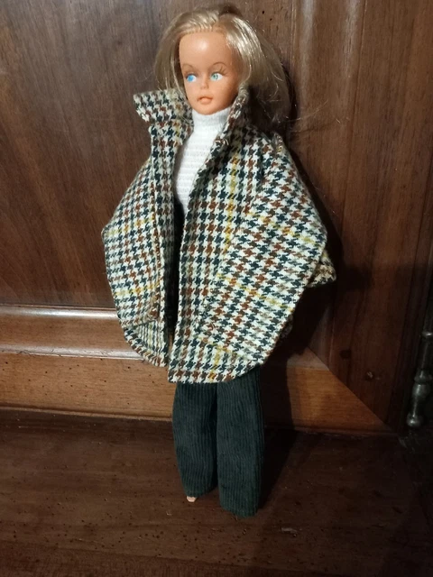 ANCIENNE POUPEE BELLA brune années 60 No Clodrey Gégé Raynal EUR 10,00 - FR