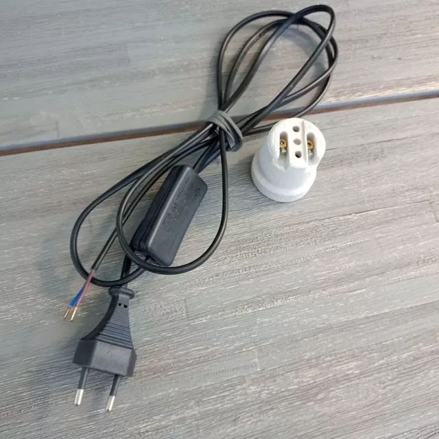 Porzellanfassung E27 mit Kabel, Schalter Stecker NEU