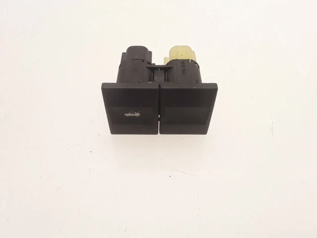 INTERRUTTORE DI APERTURA Del Portellone Compatibile Con Ford Focus EUR 33,58 - IT