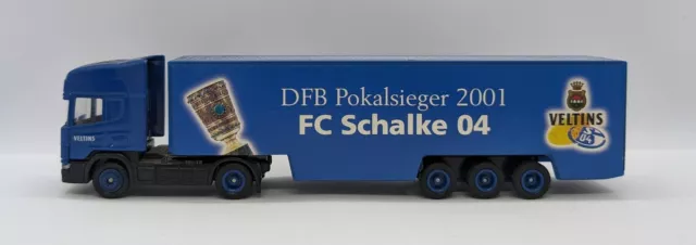 Werbetruck - Veltins DFB Pokalsieger 2001 Schalke 04