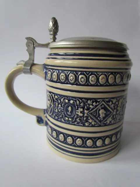 Vintage German 0.7 liter mug with lid - H-17 cm. W-940 gr.