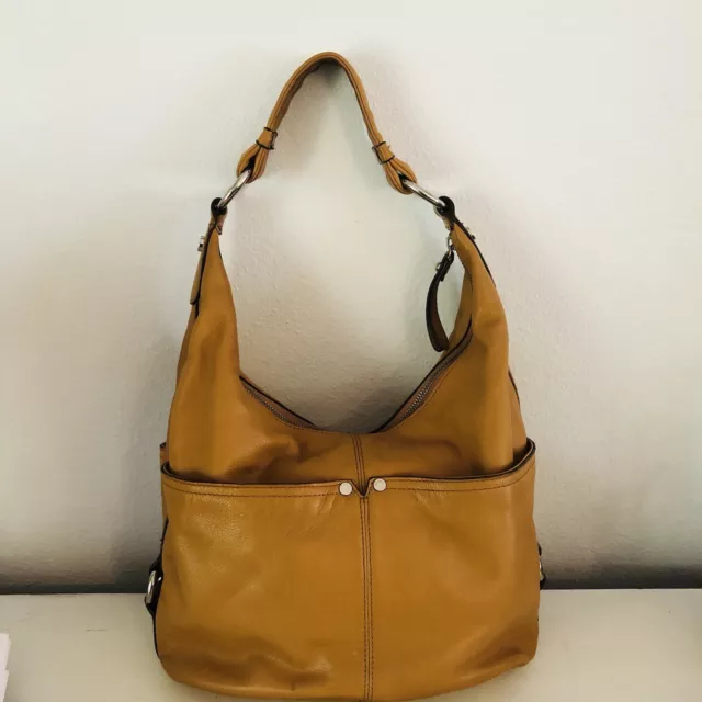 Tignanello Purse Bag Handbag Hobo Shoulder Leather Buckle Strap Pockets