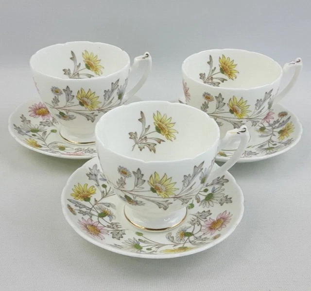 Coalport Somerset - 3x Bone China Teetassen & Untertassen - Blumenmuster Vintage
