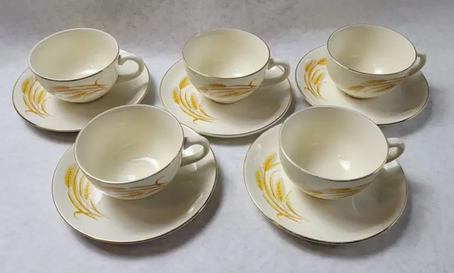 Golden Wheat Dishes 22K Gold Trim 5 Cup And Saucer Set Homer Laughlin Vintage