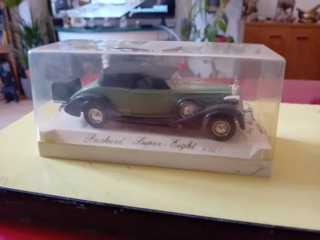 Packard Super-Eight 1/43 Solido Age D'or 4037 Sous Plexiglas