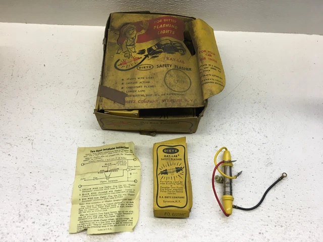 DIETZ KAY-LAB 6 Volt Turn Signal Safety Flasher Box of 8 660-MF Vintage