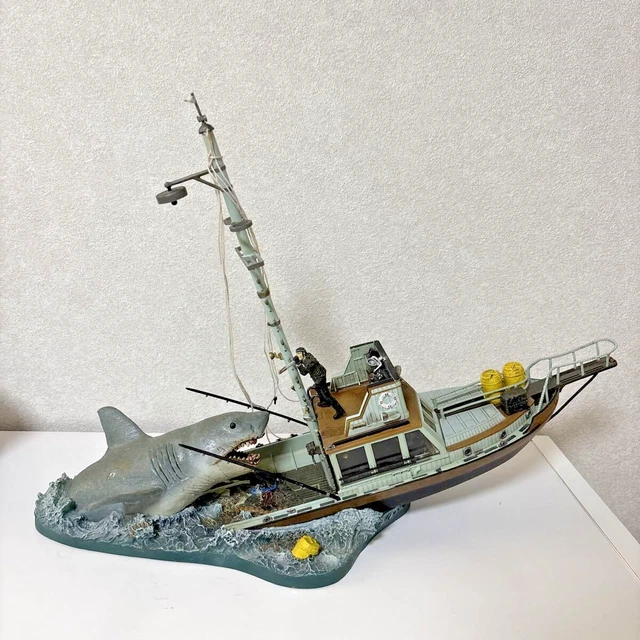 SF・ファンタジー・ホラー Jaws Deluxe Boxed Set McFarlane Toys JAWS