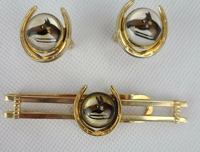 Vintage 1950's Anson Horse Racing Reverse Paint Under Glass Tie Bar & Cufflinks