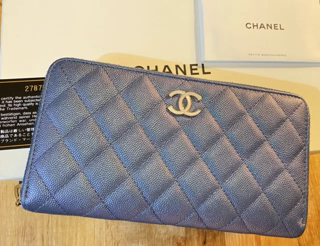 NIB 19S Chanel Iridescent Blue Pearly CC Medium O Case Clutch Bag
