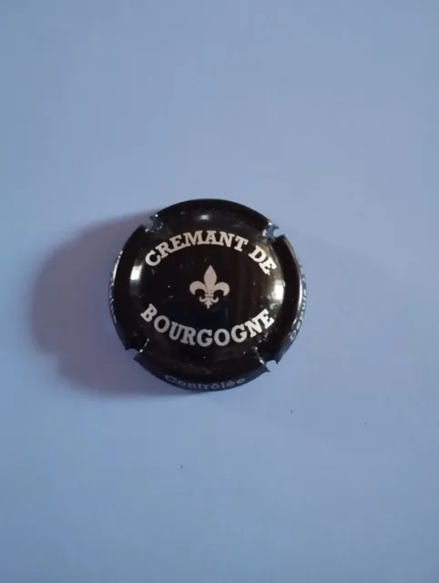 capsule de crémant de bourgogne et non de champagne