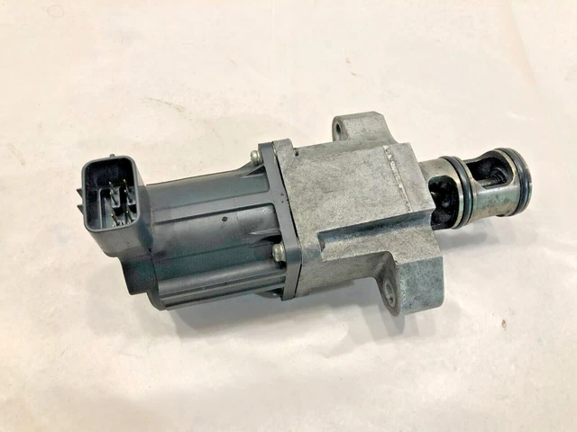 6.0 International VT365 Diesel Engine EGR Valve 1846296C91 OEM