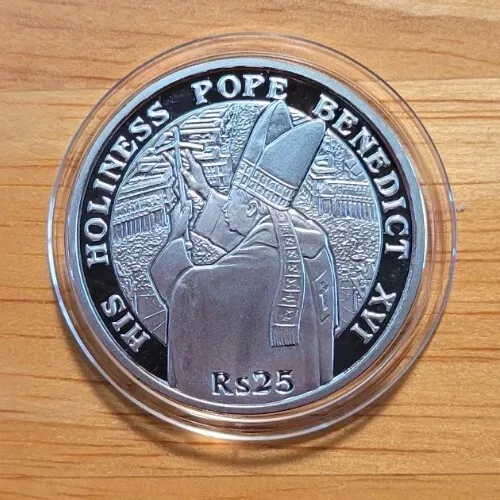 2005 Seychelles HIS HOLINESS POPE BENEDICT XVI 25 Rupees Proof Silver World Coin