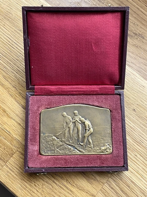 Jolie Médaille En Bronze Récompense Jardinage - Scène De Verger - XXème Siècle