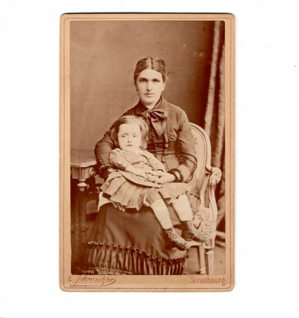 CDV Foto Feine Dame mit kleinem Mädchen - Strassburg 1880er
