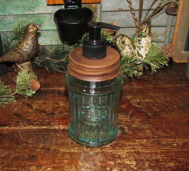 Primitive Antique Vtg Style HOOSIER Ribbed Green Glass SOAP Jar w/ Lid
