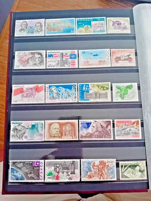 Lot de 20 timbres Monaco (Lot 20) - Non oblitérés mais sans gomme Etat Correct