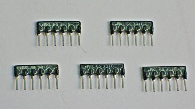 Lot De 10 Réseaux De Résistances 330 Ohms SIL 10 (9R + 1 Commun) - Neuf