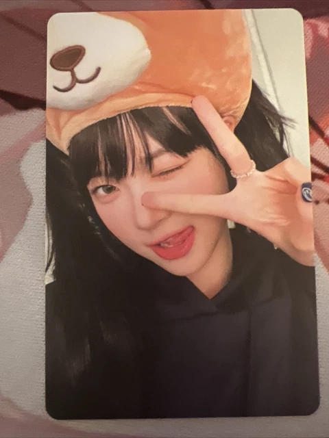 EUNCHAE LE SSERAFIM - UNFORGIVEN OFFICIAL PHOTOCARD WEVERSE Ver. $8.00