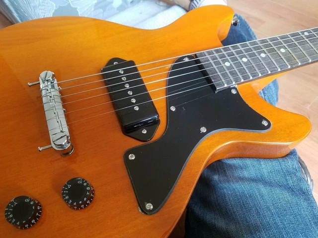 Guitare toute en acajou\\PAS DE VENTE EN JUIN\\ 3