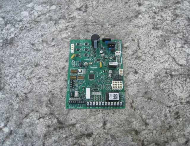 Lennox Honeywell 102813-02 S9240F2010 73W45 Furnace Control Circuit Board Used
