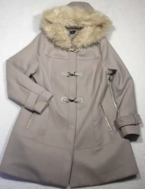 City Chic Ladie's Biege Duffle Coat with Fur Lined Hood, Fully Lined Size XS