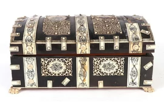 Box Late 19th Century Anglo-Indian Vizagapatam Original  For Restoration