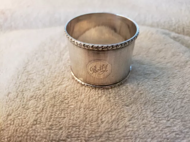 ENGLISH Sterling Silver NAPKIN RING Machine Turned Decoration "Betty" 1926