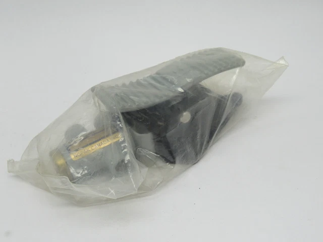 Nopak 7N302-382 Heavy-Duty In-Line Valve 3Port 1/4" 150psi W/ Foot Pedal NWB