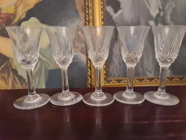 5 verres Pour Liqueur en cristal de Saint Louis. Service Lasalle.